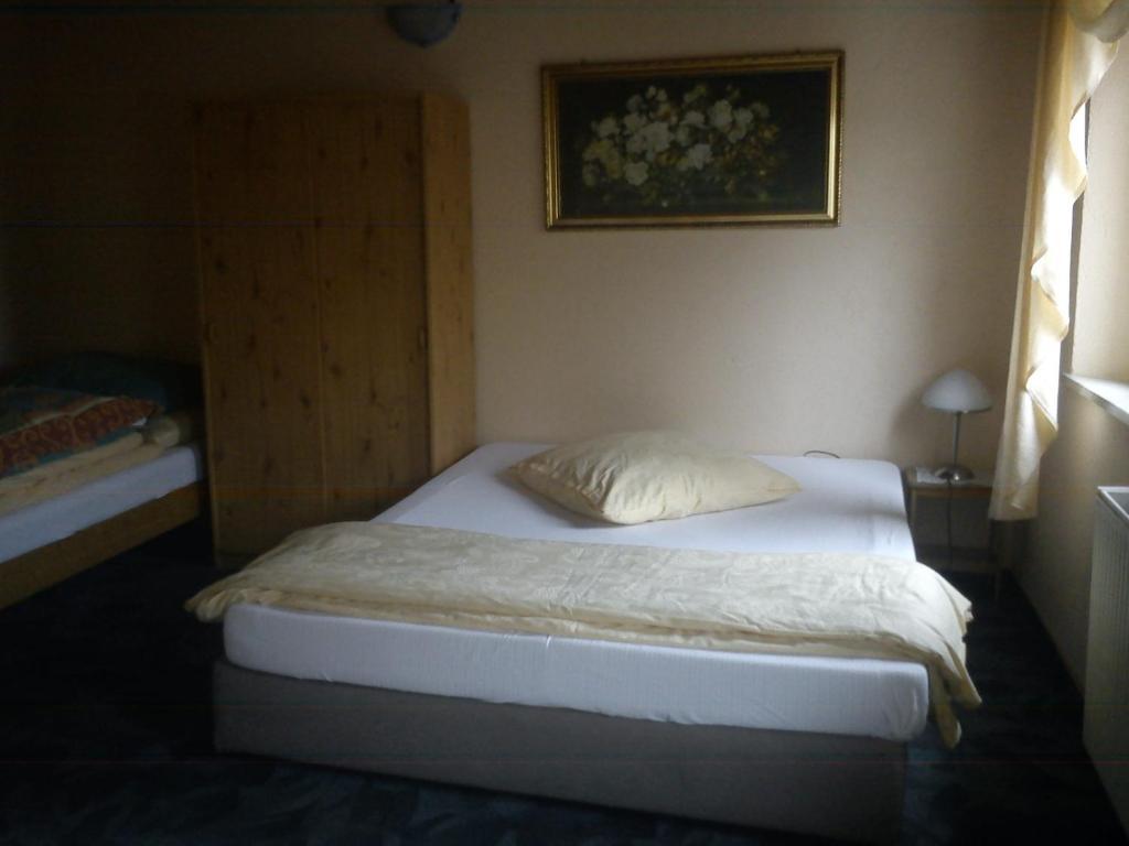Hotel Zur Kueferschenke Нірштайн Номер фото